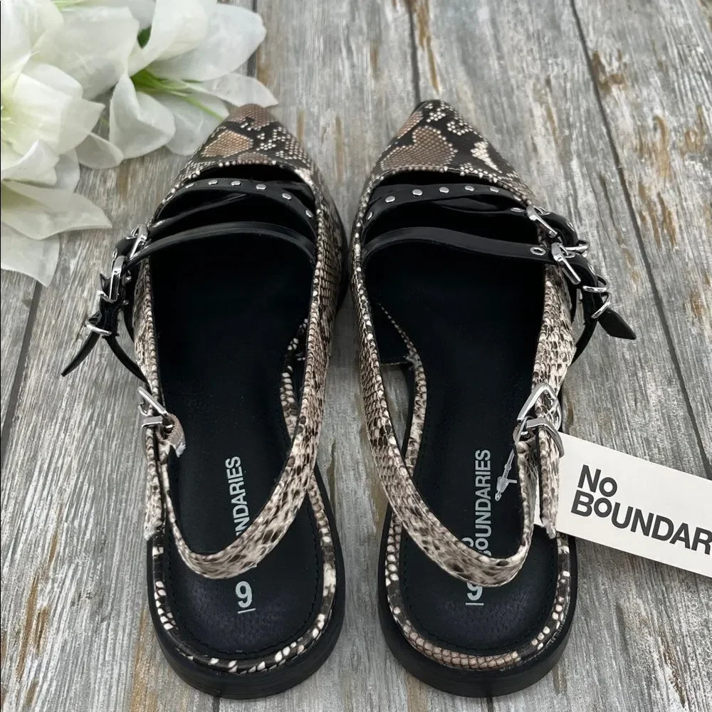 Women's Strappy Dressy Snakeskin Flats Shoes Size 9